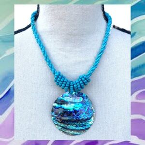 Lee Sands Paua Abalone Shell Pendant Turquoise Blue Beaded Necklace Signed 18”